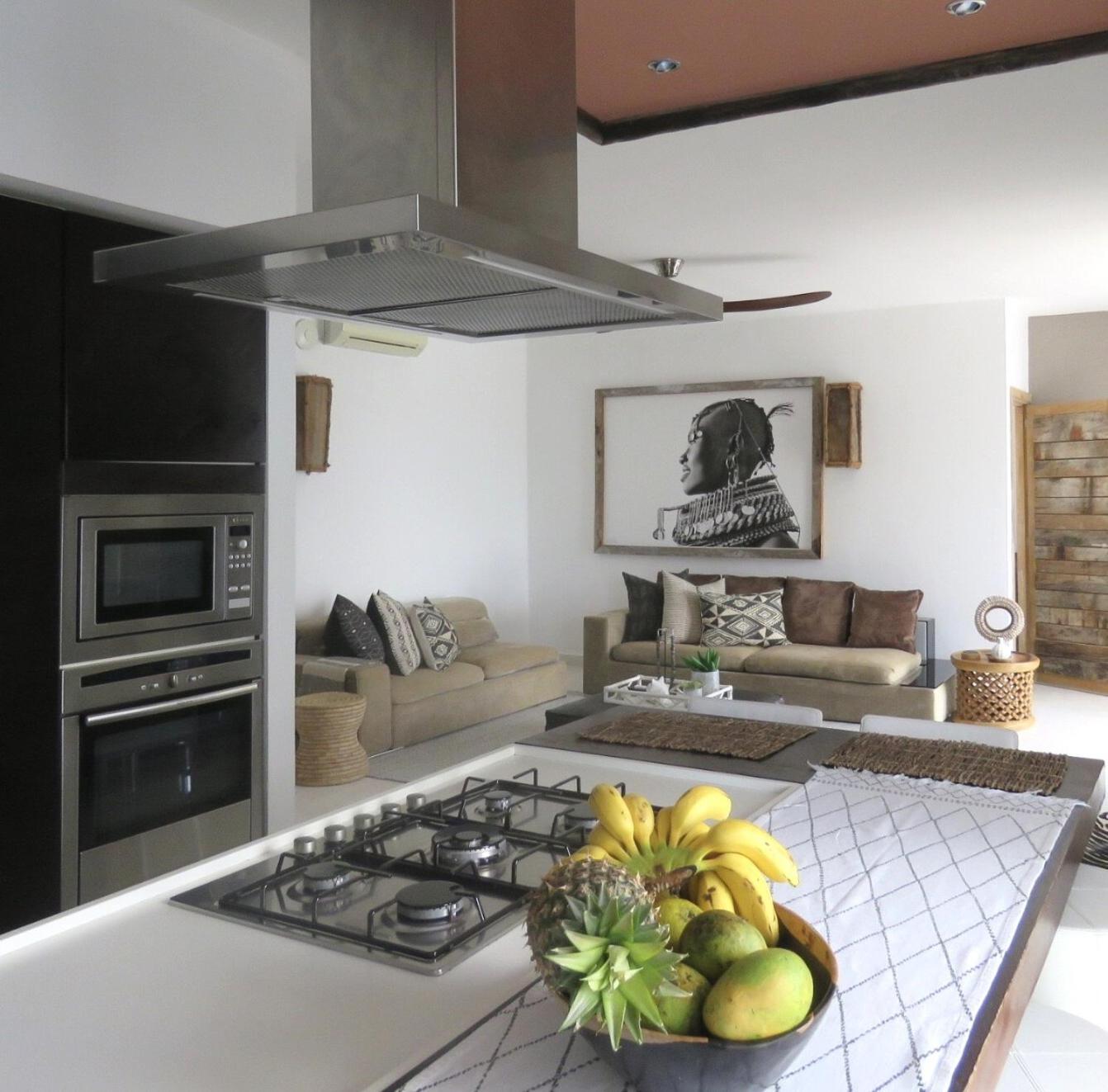 Deluxe Beachfront Penthouse With Panoramic Ocean Views Appartement